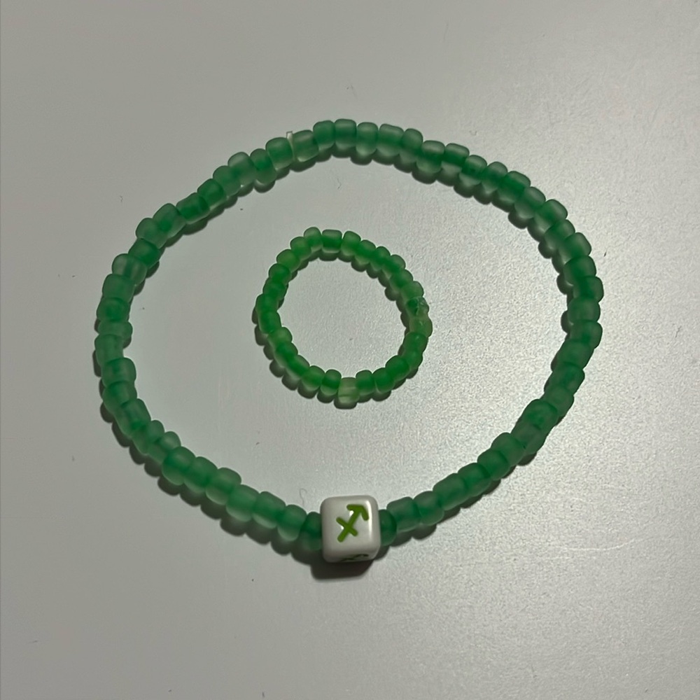 Sagittarius Green Bracelet and Ring Set, Stretchy